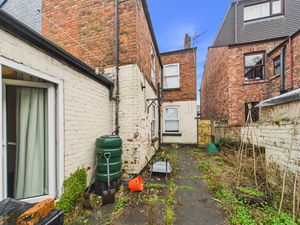 Photo 15- click for photo gallery